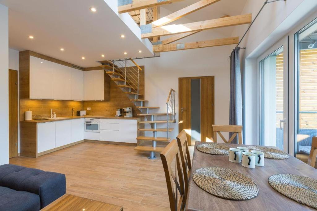 Apartament Sloneczny - Widok Na Gory I Skrzyczne Щирк Экстерьер фото