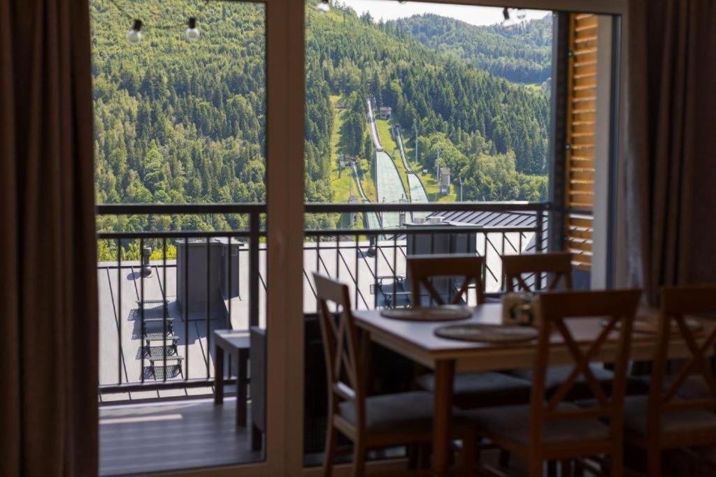 Apartament Sloneczny - Widok Na Gory I Skrzyczne Щирк Экстерьер фото